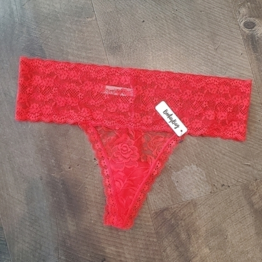 NWT Bootaybag Ooh La La Red Lace Thong Size X-Large